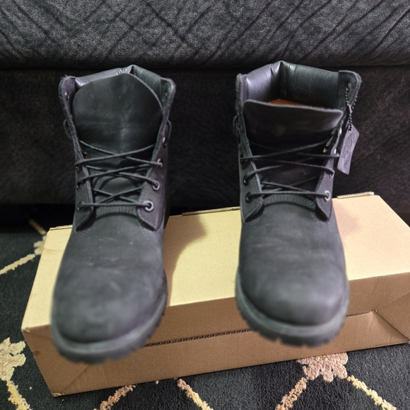 Timberland Men's Black Leather Boots - Picture 2 of 4
